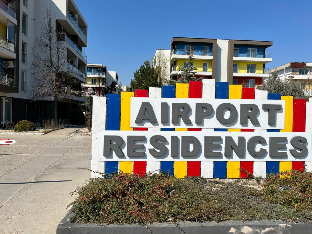 Tranzzzit Airport Apartment Отопени Экстерьер фото